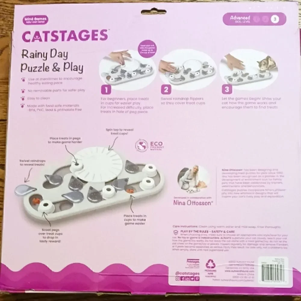CAT Interactive Food Puzzle for Cats 19 Hidden Treat Cups NWT